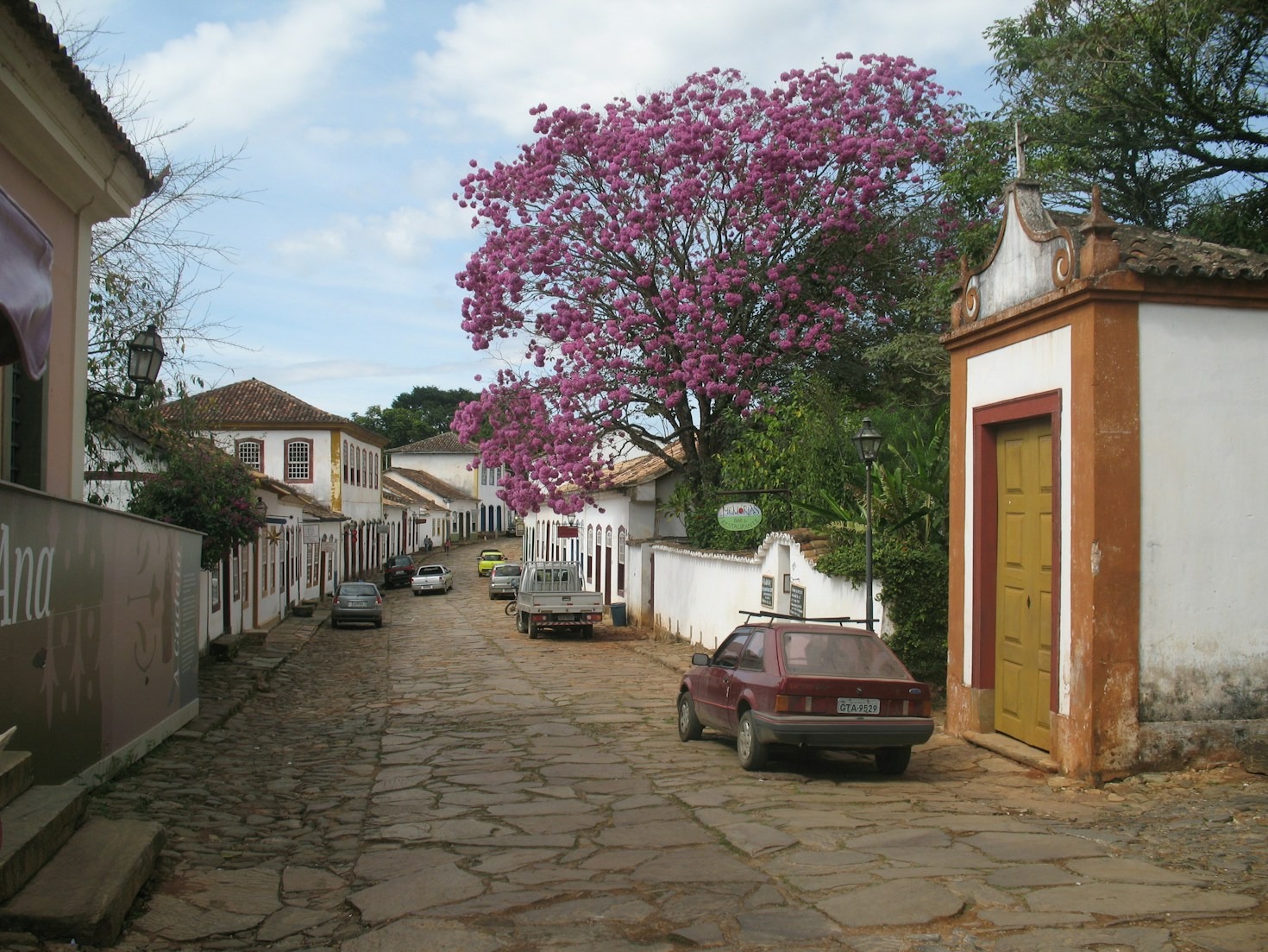 Cinco destinos nacionais para viajar gastando pouco